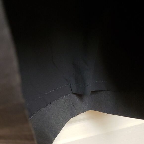 🌹The Limted Gray Skirt sz 8 - Picture 6 of 7